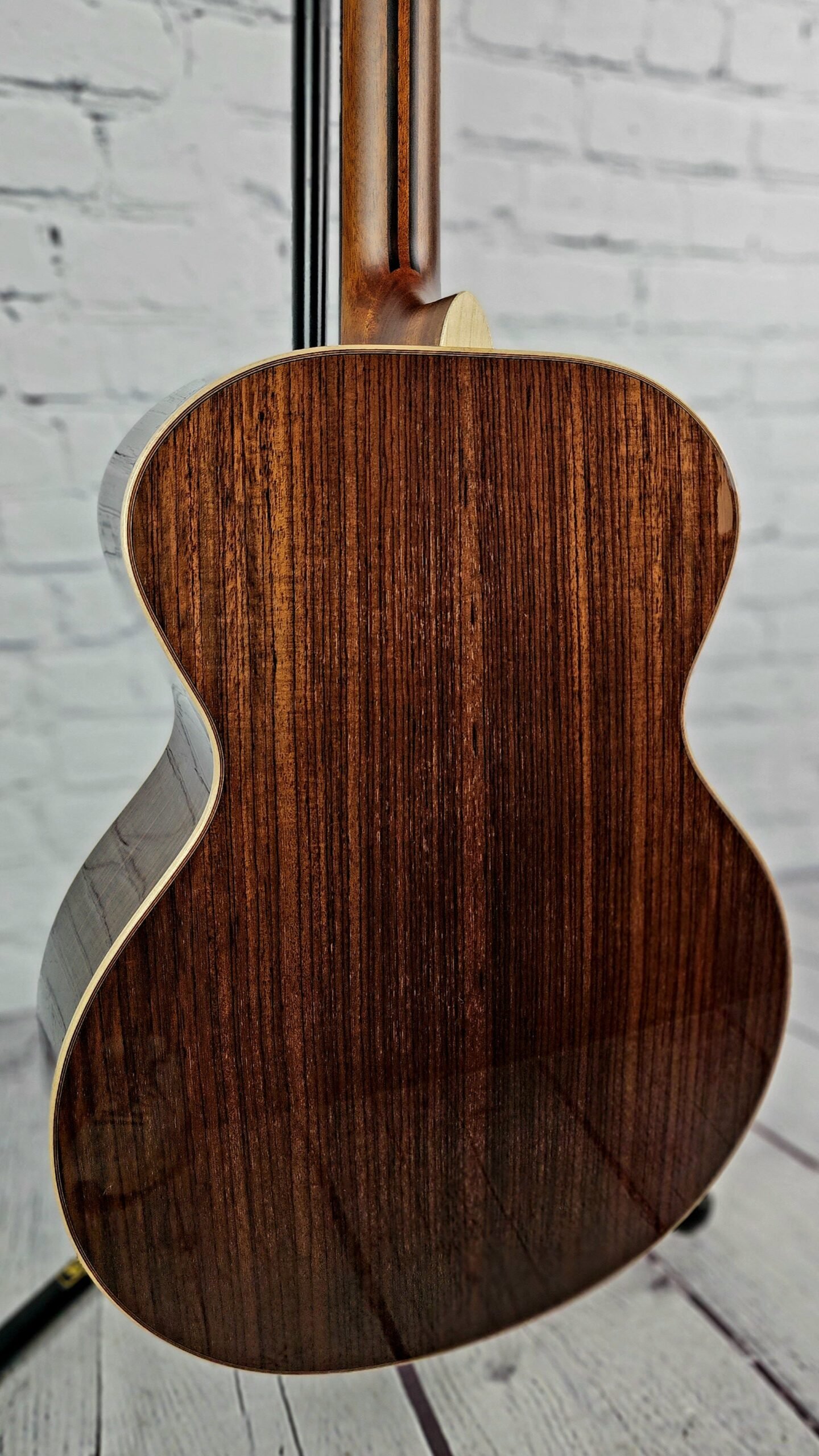 Yamaha LJ26 ARE II Jumbo 6 String Acoustic Guitar Natural Rosewood - Image 8