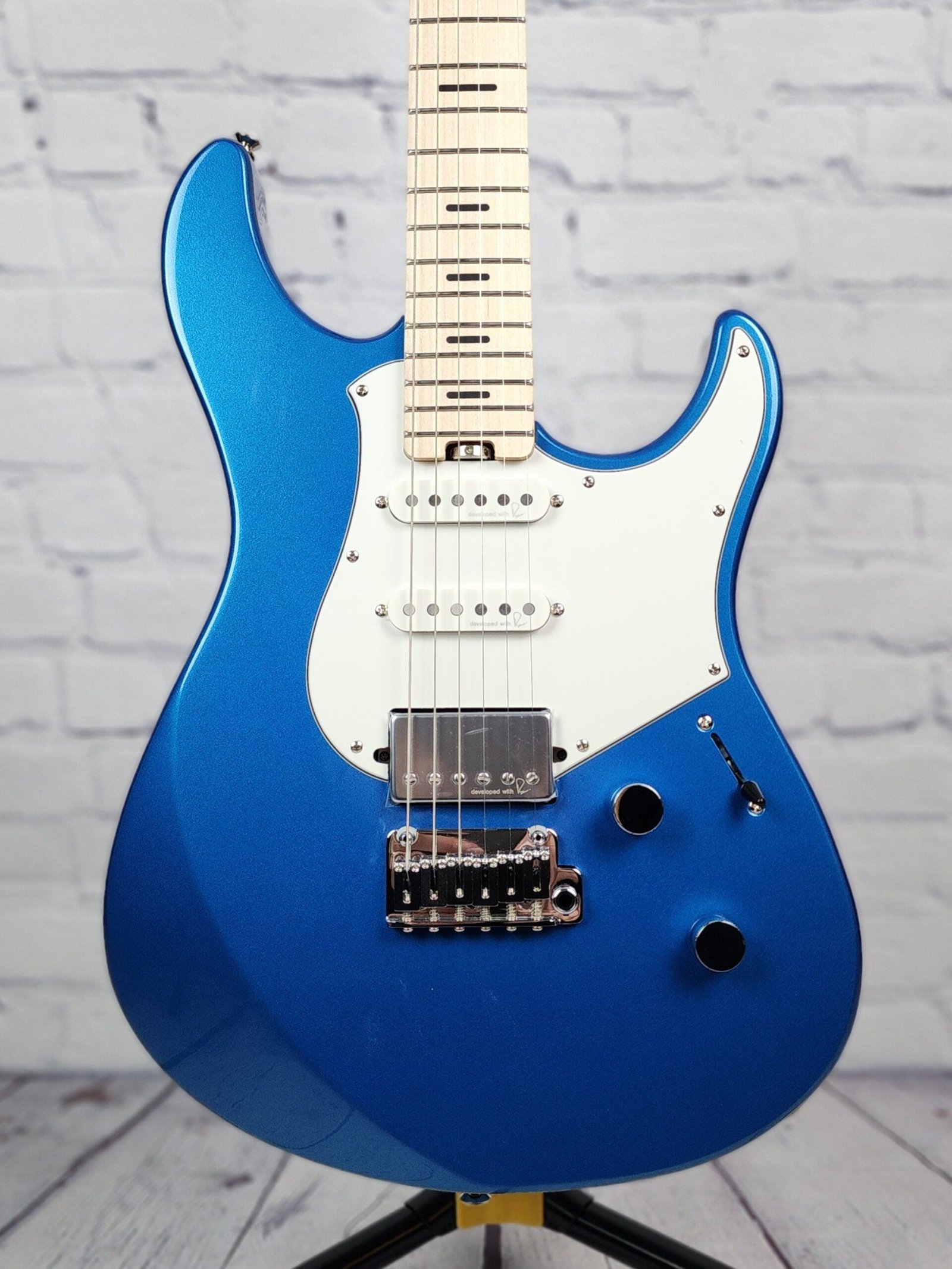 Yamaha Pacifica Standard Plus PACS+12M SB Electric Guitar Maple Sparkle Blue - Image 2