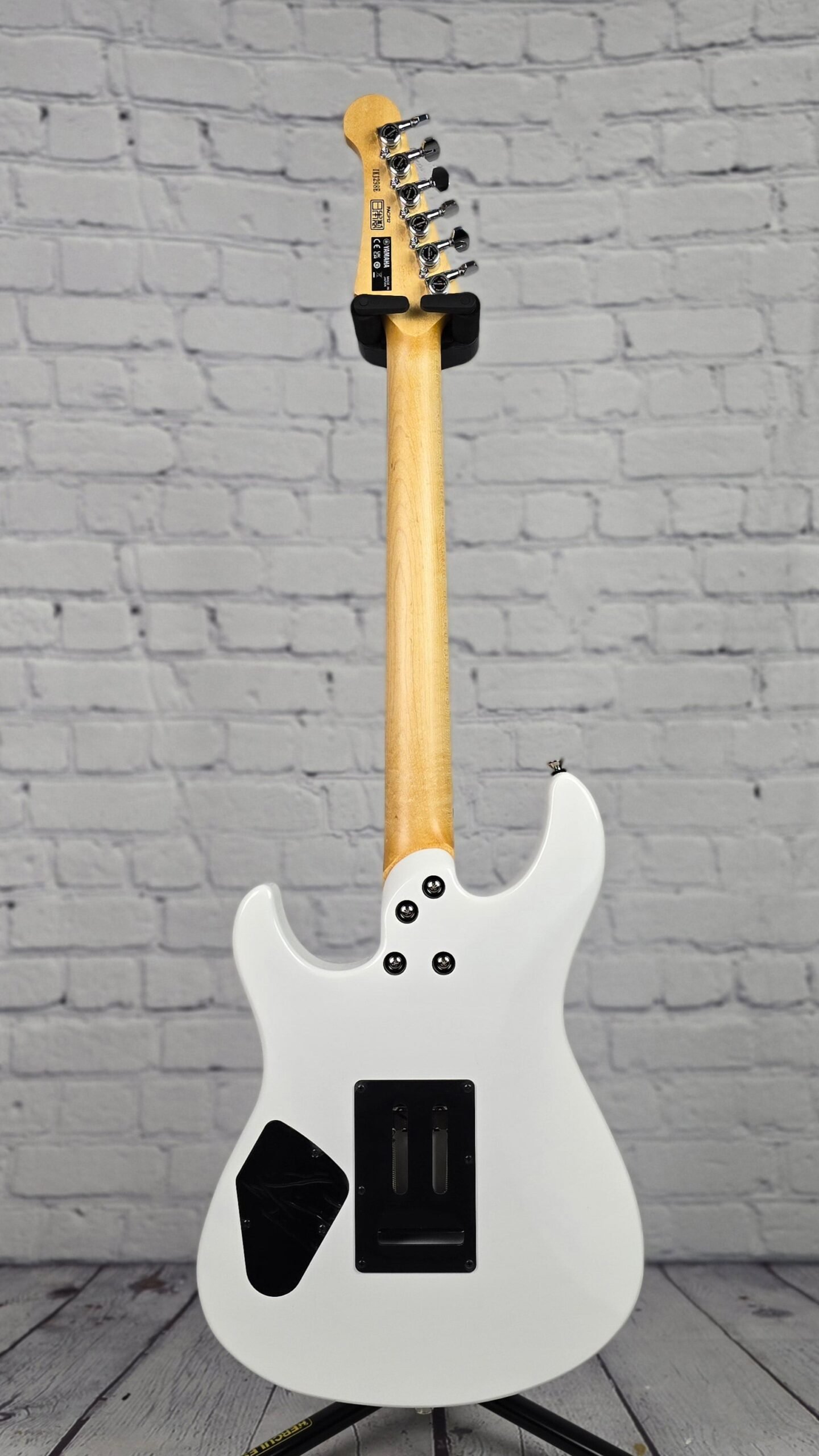 Yamaha Pacifica Professional PACP12 6 String Electric Guitar Shell White Rosewood - Image 7