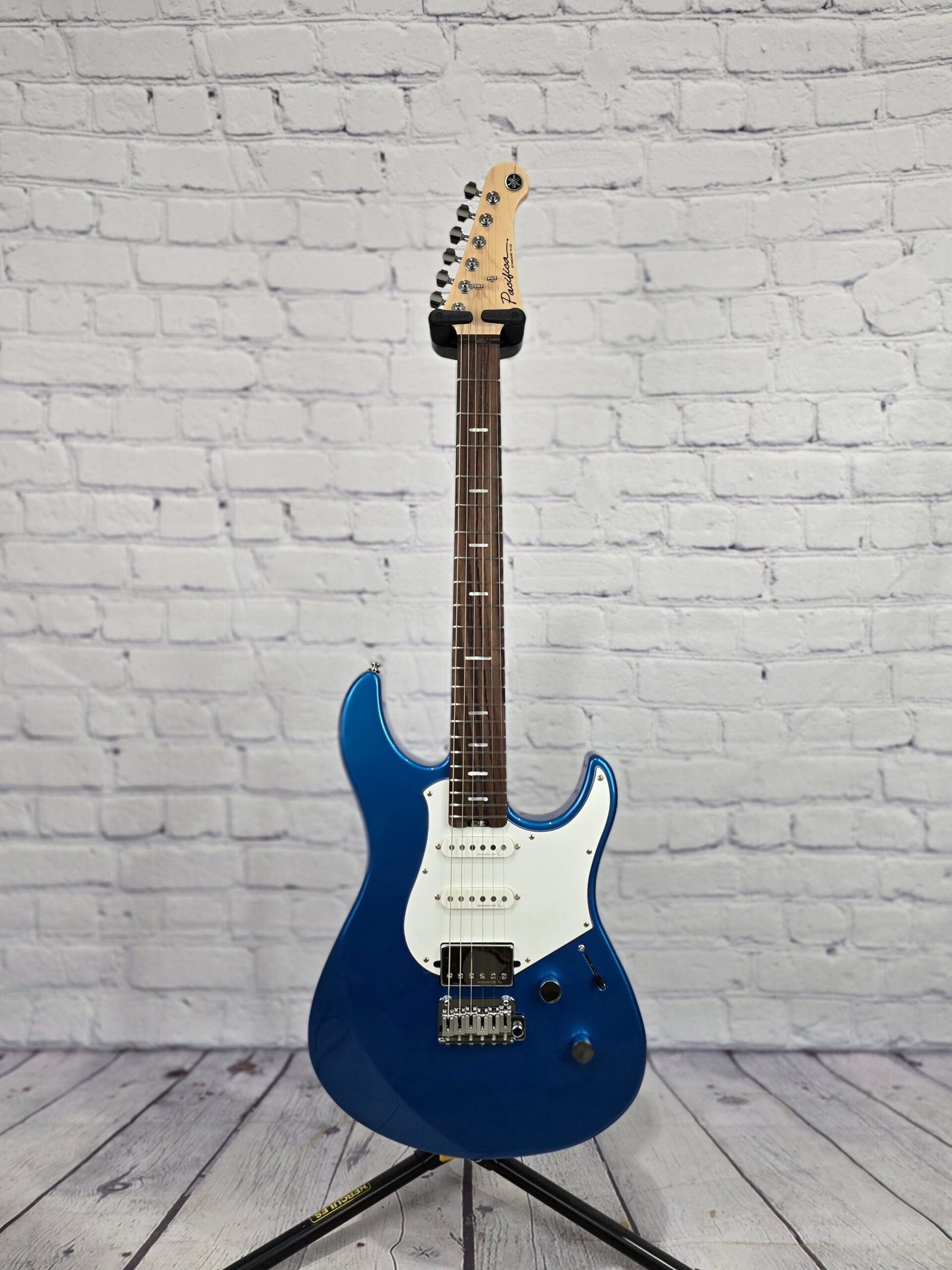 Yamaha Pacifica Standard Plus PACS+12 SB Electric Guitar RW Sparkle Blue