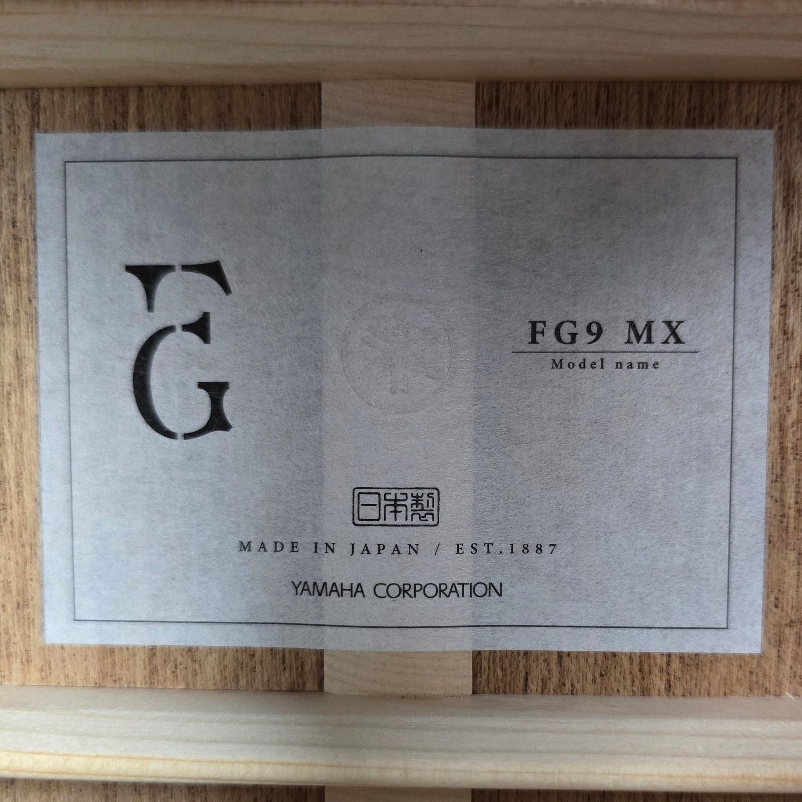 Yamaha FG9 MX Dreadnaught Acoustic Guitar Spruce Mahogany w/Atmosfeel Pickup - Image 5