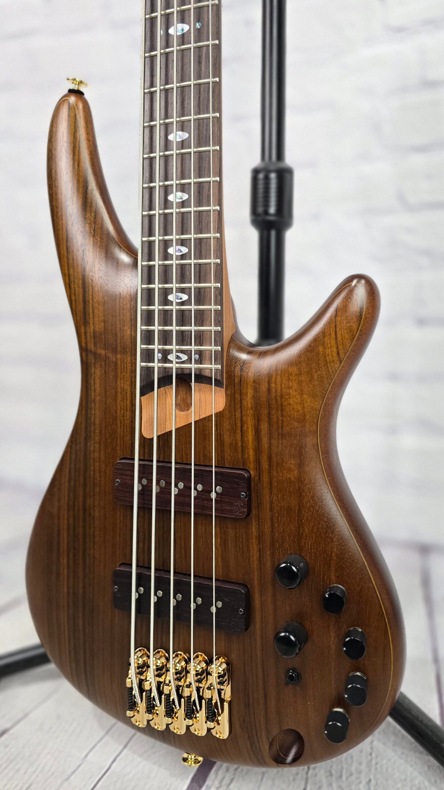 Ibanez Prestige SR5505 MHF 5 String Bass Mocha Flat - Image 3